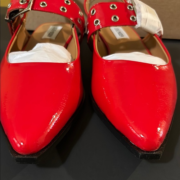 Steve Madden Red Slingback Shoes - Picture 9 of 9